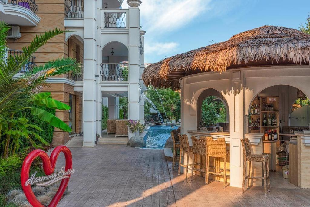 Harmony Suitеs Apartment Σάνι Μπιτς Εξωτερικό φωτογραφία